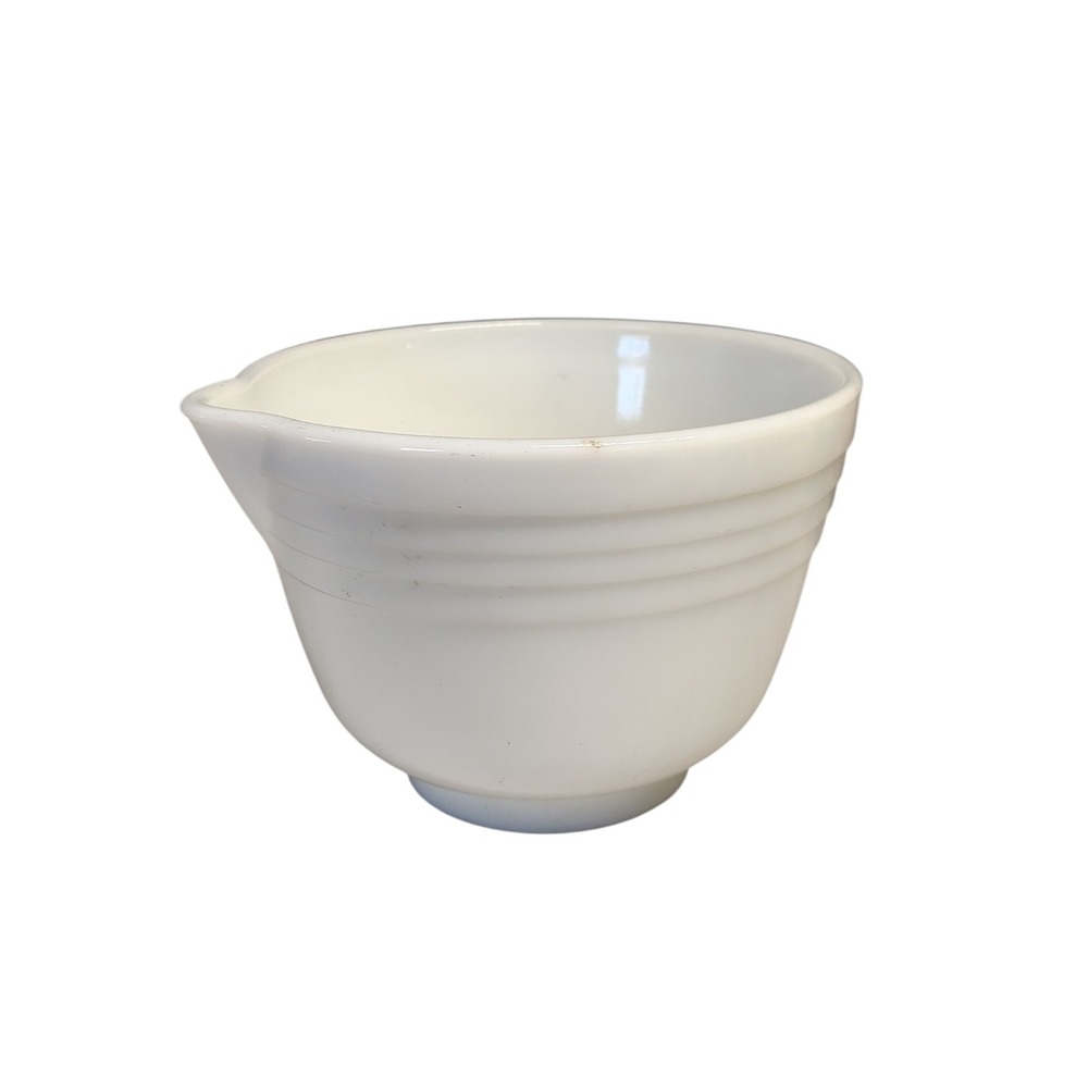 Pyrex Milk Glass Mixer Bowl for Hamilton Beach‎ Mixers